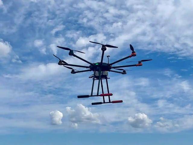 灰、3D机趴窝新三件套成年轻人智商税?新葡京娱乐场app无人机禁飞、相机吃(图6) 灰、3D机趴窝新三件套成年轻人智商税?新葡京娱乐场app无人机禁飞、相机吃(图6)